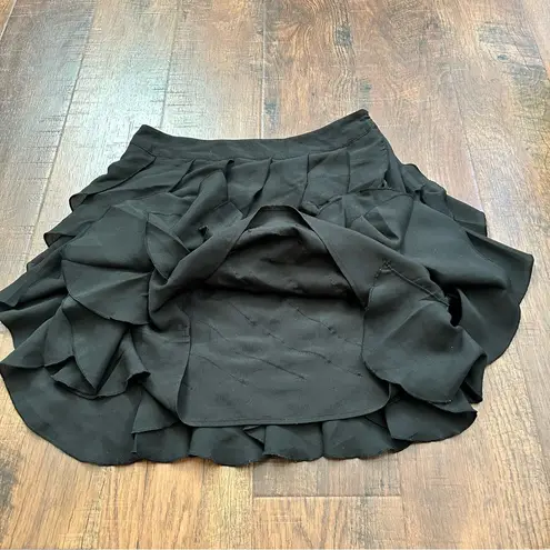 Kardashian Kollection KARDASHION KOLLECTION black ruffled mini skirt, size M, NWOT