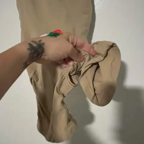 SKIMS NWOT Seamless Sculpt Mid‑Thigh Bodysuit – Desert Size XL, Adjustable Straps