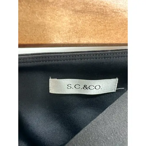 S. C. & CO. Black Mini Skort Rayon Blend Tenniscore Golf Tummy Control Size M