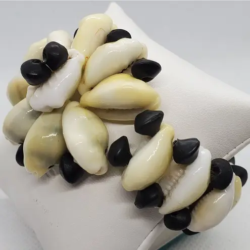 Island Boho Shell Bracelet Black