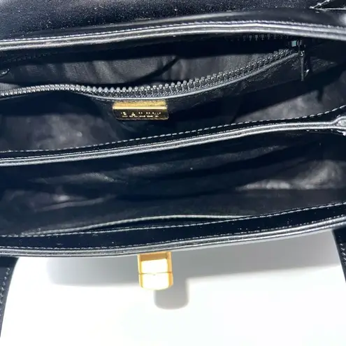 Bally Vintage Structured Lambskin Bag with Brushed Gold Turn Lock Closure - Image 13