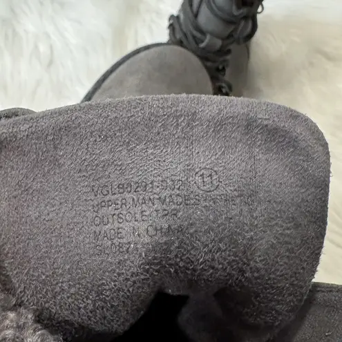 Very G Women’s Charlie Lace-Up Boots in Grey Size 11