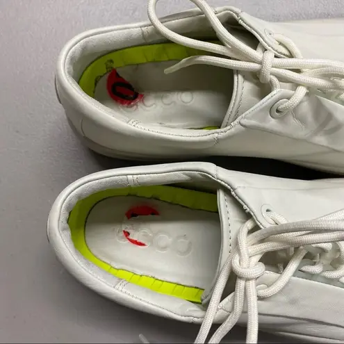 Ecco Flexure T Cap Lace Low Sneaker Shoe White Tan Womens US Size 9 / EUR 40