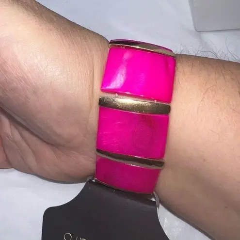 The Bar G by Gennaro Hot Pink Pearlized Stretch Bracelet