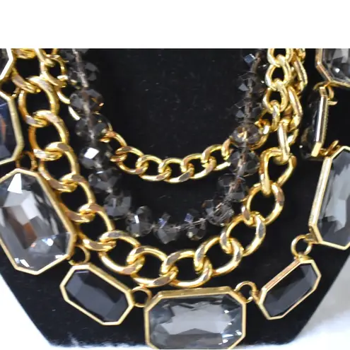 Source Unknown Boho Statement Layered Gold Tone Link Chain Black Glass Stone/Beads Bib Necklace