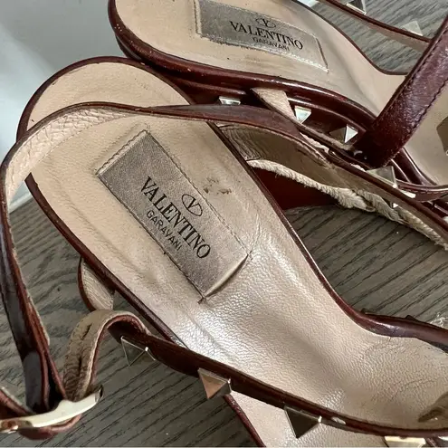 Valentino Garavani Valentino Leather T-Strap Rockstud Wedge Platform Ankle Strap Sandals in Brown