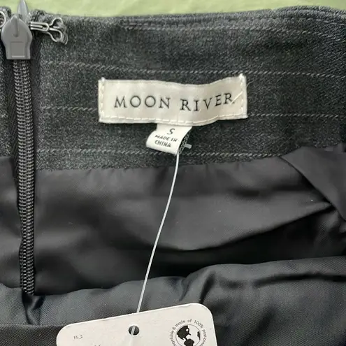 Moon River NWT Pinstripe Suit Skirt
