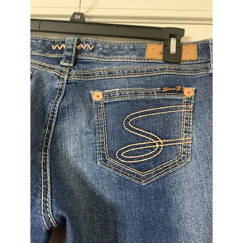 Seven 7 Flare Jeans Size 32 (actual 36 X 33)