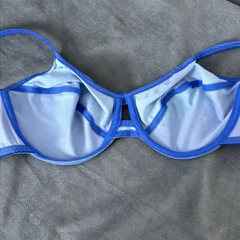 Vassarette Vintage  Bra Size 36C Y2K 90s 75-020 Blue Snake Print Unlined Nylon