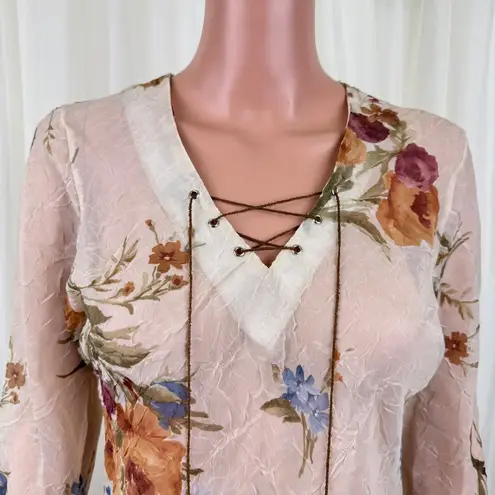90's Y2K Freelance Floral Bell Sleeves V