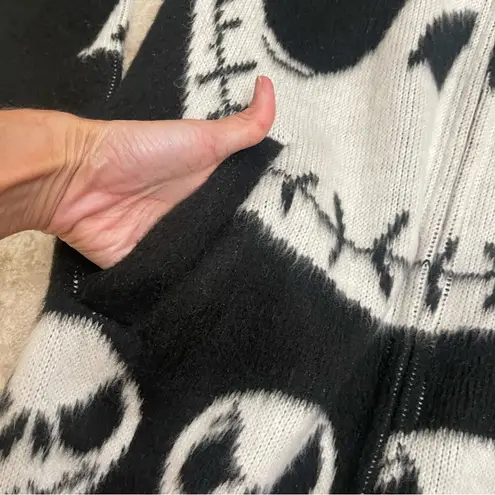 Yachai Small Unisex Skellington Handmade By Kichwa Tribe Wool blend Hooded