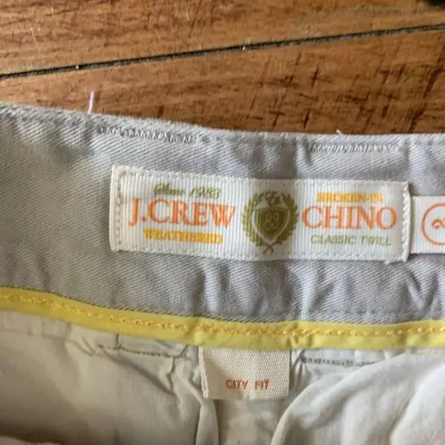 J Crew city fit khaki flat front chino shorts with embroidered mermaids and comp Gold Size 2