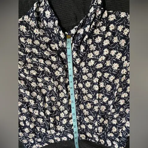 Tres Paquette Navy/White Floral Flowy Shorts Pleated Pockets Elastic Size M Blue Size M