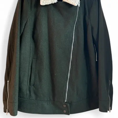 a.n.a A New Approach Women Moto Jacket Size XL‎ Earthy Green Sherpa Assymetrical Zip