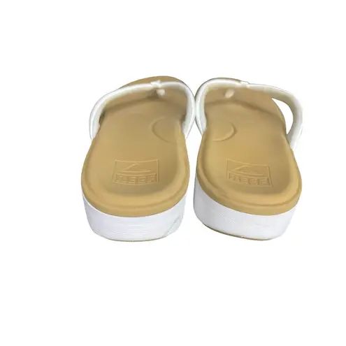 REEF Women's Size 9 Cushion Cloud White Tan Flip Flops Sandals Slip-Ons