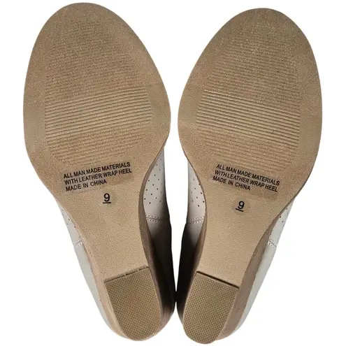 DV Dolce Vita Gerdy Vegan Leather Comfort Wedge Bootie in Beige 9 NWT Tan