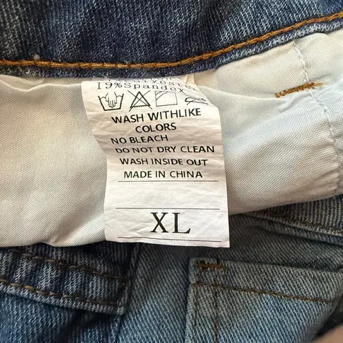 Denver Broncos Jeans Blue XL NWT IN PACKAGE