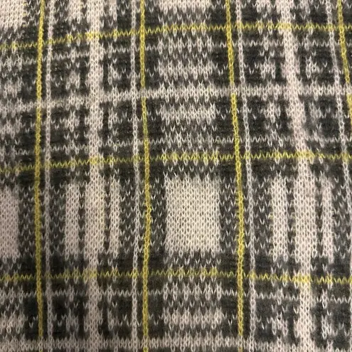 Nine West  fuzzy, mock turtleneck sweater in yellow & gray plaid size large