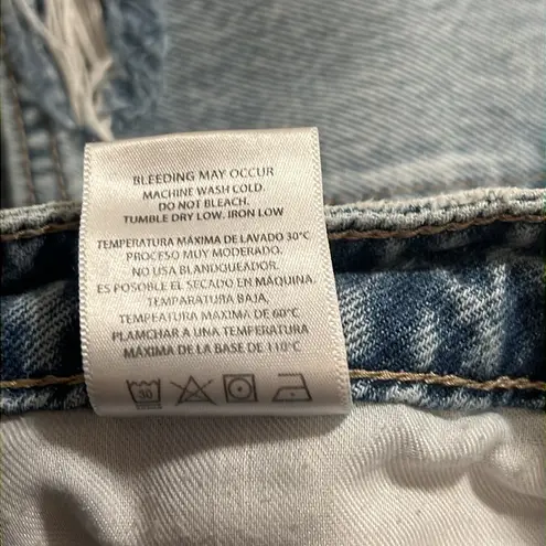 Hidden Button Up Light Wash Cut Off Jean Shorts Blue Size L