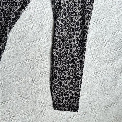 RBX Black and Gray Leggings Sleek Performance Fit Size L