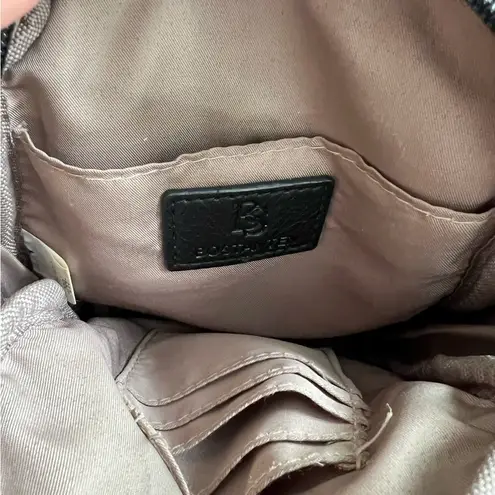 Bostanten Small Crossbody Cell Phone Purse in Black