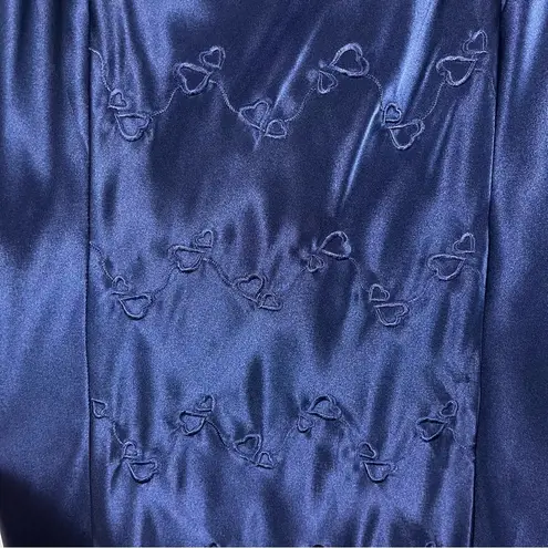 Erika Vintage Taylor Large Embroidered Satin Silky Slip Dress Lingerie Heart