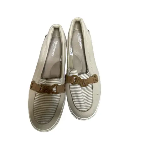 Grasshoppers Ortholite Women's Boat Shoes Tan White Comfort Flats Size 7