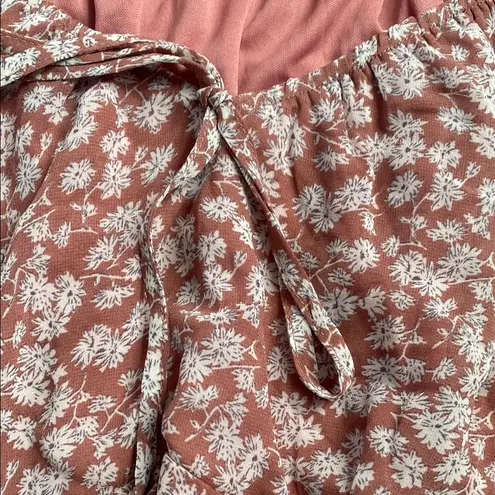 Polagram Peasant Floral Blouse with Sweetheart Neckline.