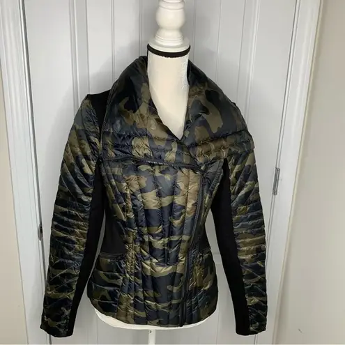 Blanc Noir motion panel camo camouflage down hooded‎ puffer jacket size small Green thumbnail 3