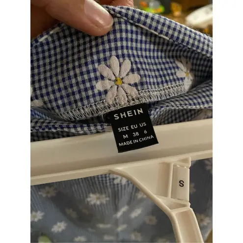 SheIn  Daisy Print Mini Skirt Size Medium