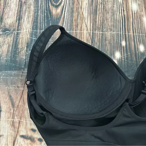 Avia Black Medium Support Molded Plunge Sports Bra