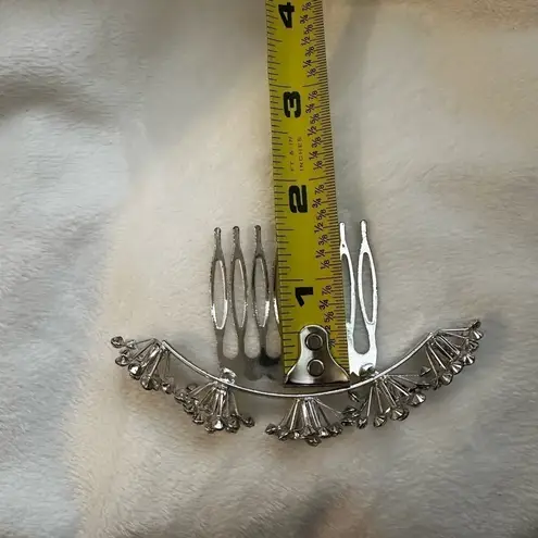 Rhinestone Hair Comb Event Accessory Silver
