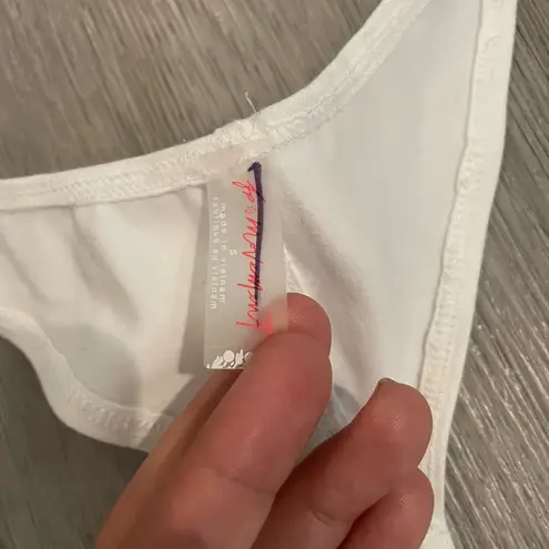 Free People NWOT  Movement Walk It Talk It White Ruched Crop Tank size Small - Image 5