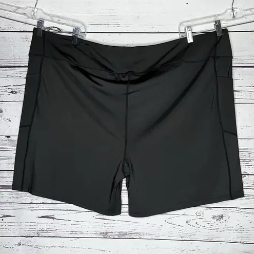 Ashley Stewart Sport NWT Size 30/32 Black Athletic Bike Shorts w/ Pockets