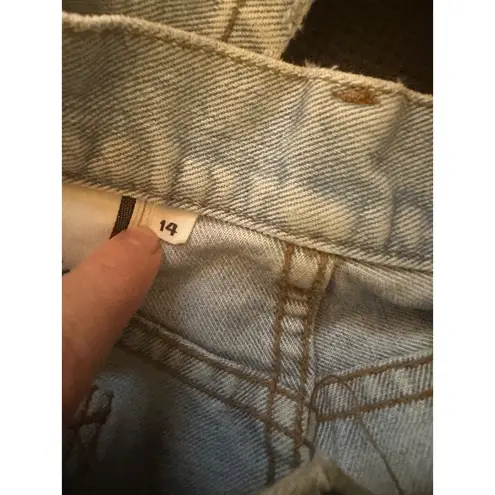 Bill Blass Vintage light wash high waisted mom jeans 14