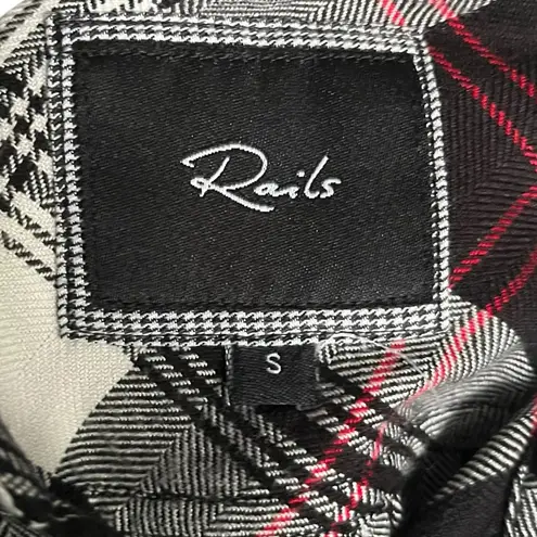 Rails Shirt Women’s S Small Red Black White Plaid Button Up Short Sleeve Casual