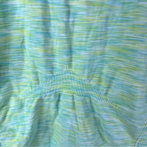 Athleta  Womens Athletic Tank‎ Top Ruched Workout Size Medium Activewear Running