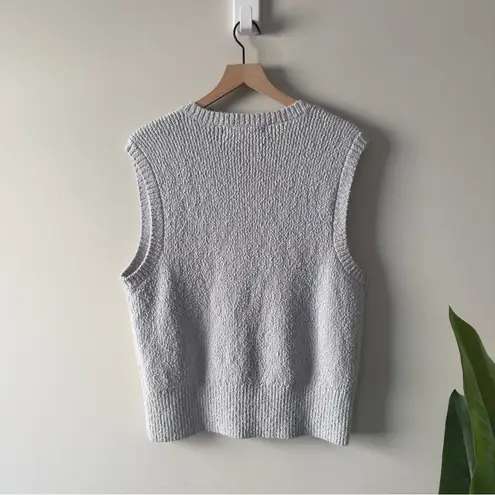 Free People  FP Beach Gray V-Neck Sleeveless Sweater Vest Oversized Tight Knit M