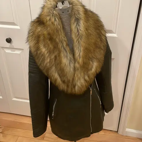 Love Token olive green vegan leather with faux fur removable collar moto jacket Size M