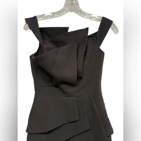 Black Halo Women's Eve La Reina Gown Black Formal Elegant Black Tie Chic Size 0