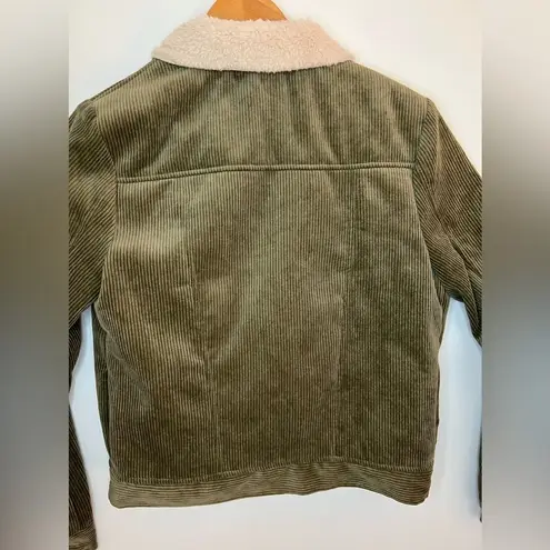 Addie Olive soft corduroy Jacket with Sherpa Size Large Green