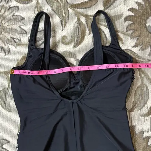 MiracleSuit Swimsuit Temptress One Piece Black Gold White Geometric 10 12