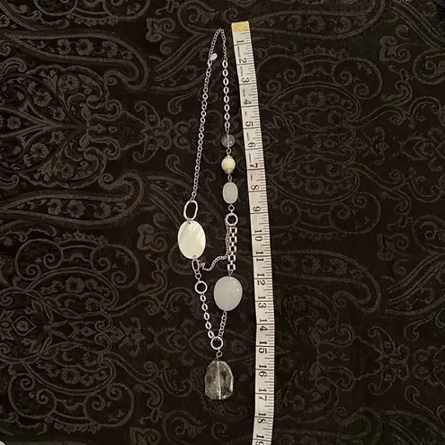 Bijoux Terner Beautiful Bijoux Turner silver white and plastic crystal beaded necklace EUC