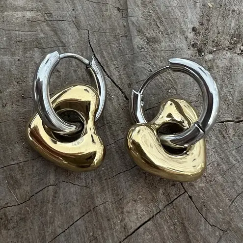 Free People 18k Gold Plated Puffy Heart Hoop Earrings Stainless Steel Womens Jewelry