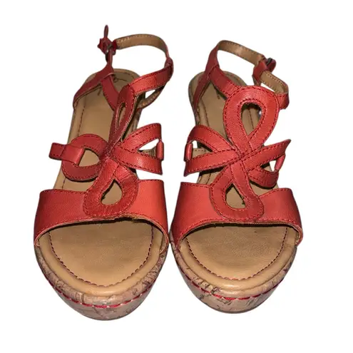 B.O.C. Born Jayne Wedge Slingback Sandals Cork Vacation Summer Red 8M Size 8