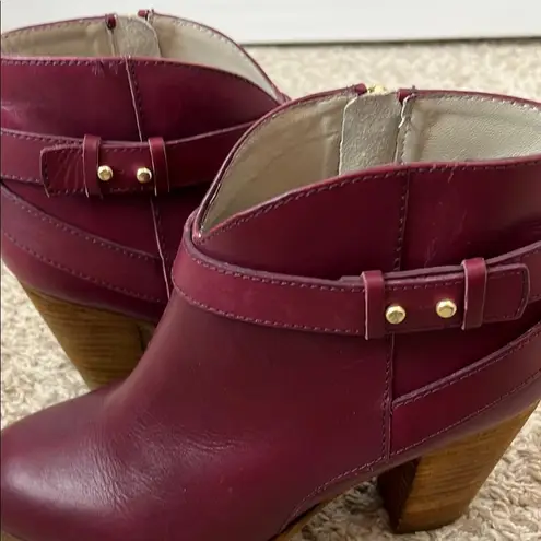 Boden Wine / Burgundy Ankle Boots with Chunky Stacked Heel