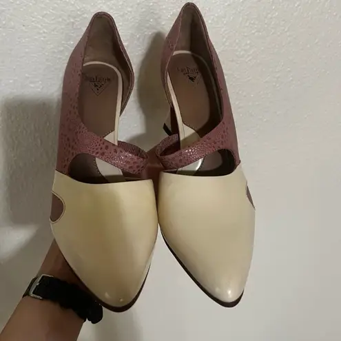 John Fluevog Big Presence Earhart Asymmetrical D’Orsay Pump Heels Women’s 8 Pink