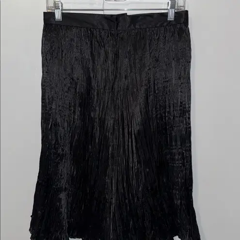 Susan Bristol Pleated Satin Skirt w Sequin Hem Women’s 8 Black A-Line Crinkle