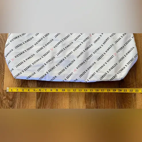 Victoria’s Secret Large Canvas Weekender Tote Duffle Bag Graffiti Print White