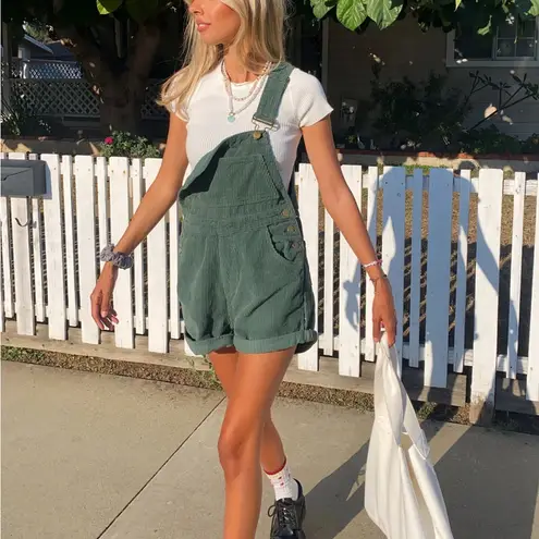 Princess Polly  Kacey Overalls Sz 4